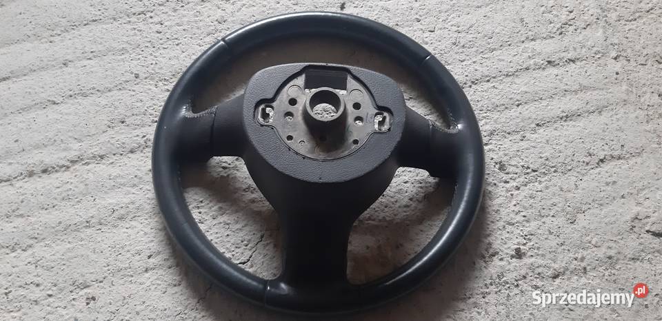 Kierownica Vw Touran Passat b6 skóra Rok produkcji 2005 Części śląskie