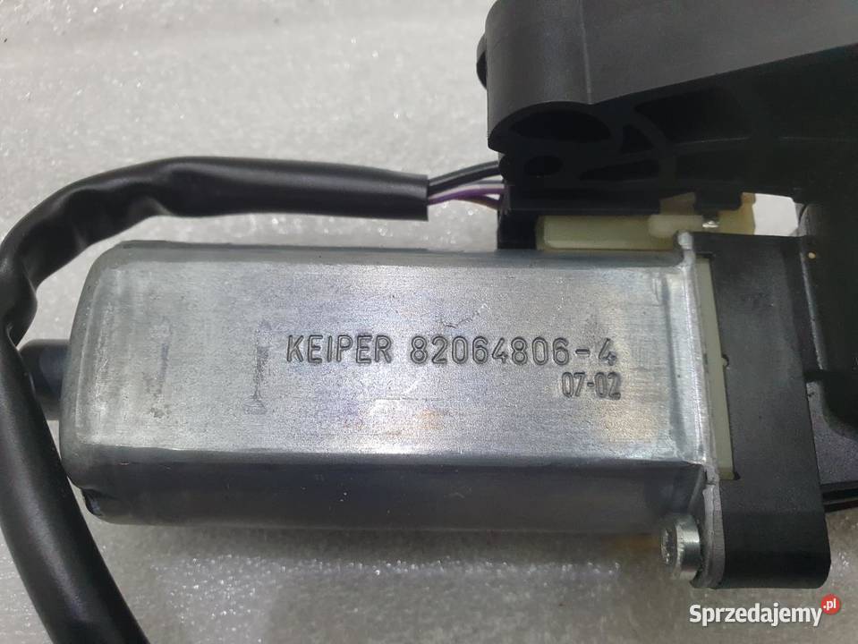 SILNICZEK REGULACJI FOTELA PRAWY W211 0390203206 sprzedam