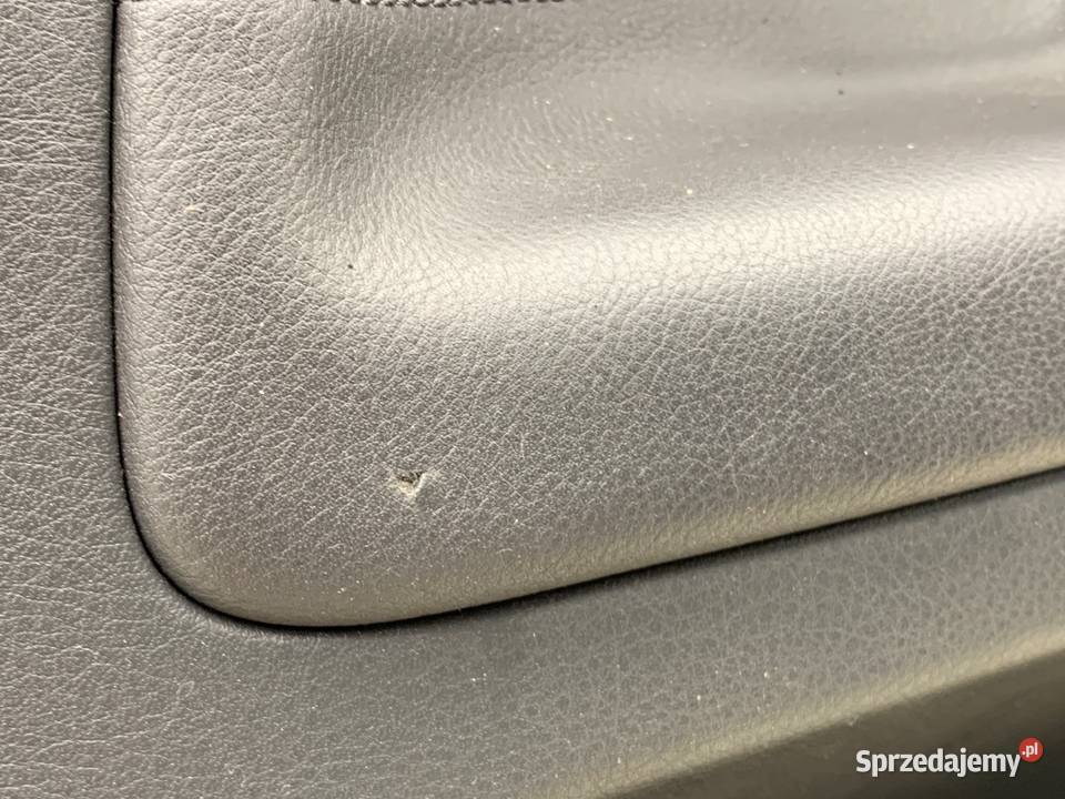 BOCZEK DRZWI PRAWY PRZÓD VW TOUAREG SUV 0213 osobowe