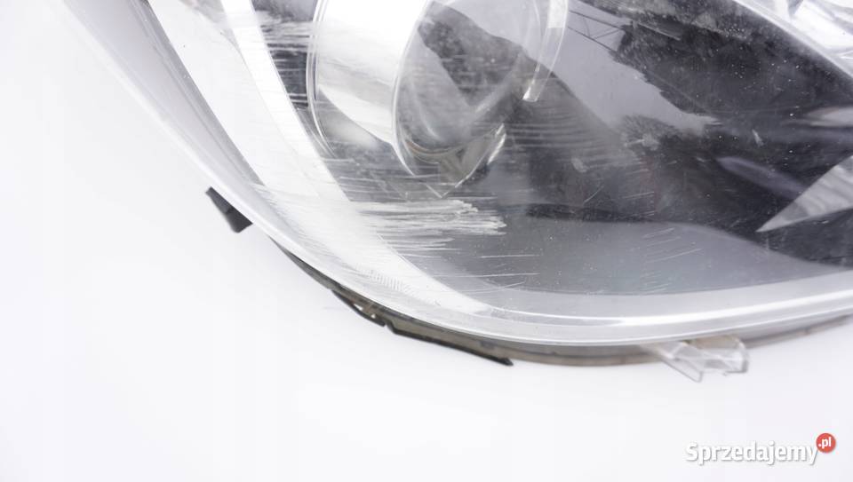 LAMPA LED PRZÓD PRAWA TOYOTA YARIS III Nowy Tomyśl sprzedam