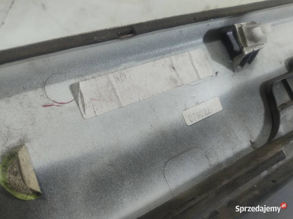 LISTWA DRZWI LEWY PRZÓD HONDA CRV III NH624P osobowe sprzedam