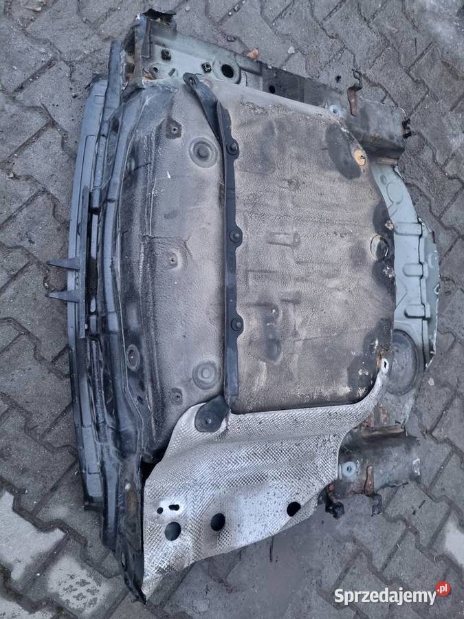 Audi a4 b8 Pas tylny wanna podłużnica Rok produkcji 2012 Kraków sprzedam