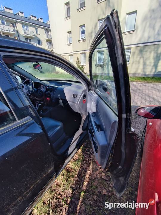 Hyundai Tuscon 2005 Gaz Rok produkcji 2005 Błonie