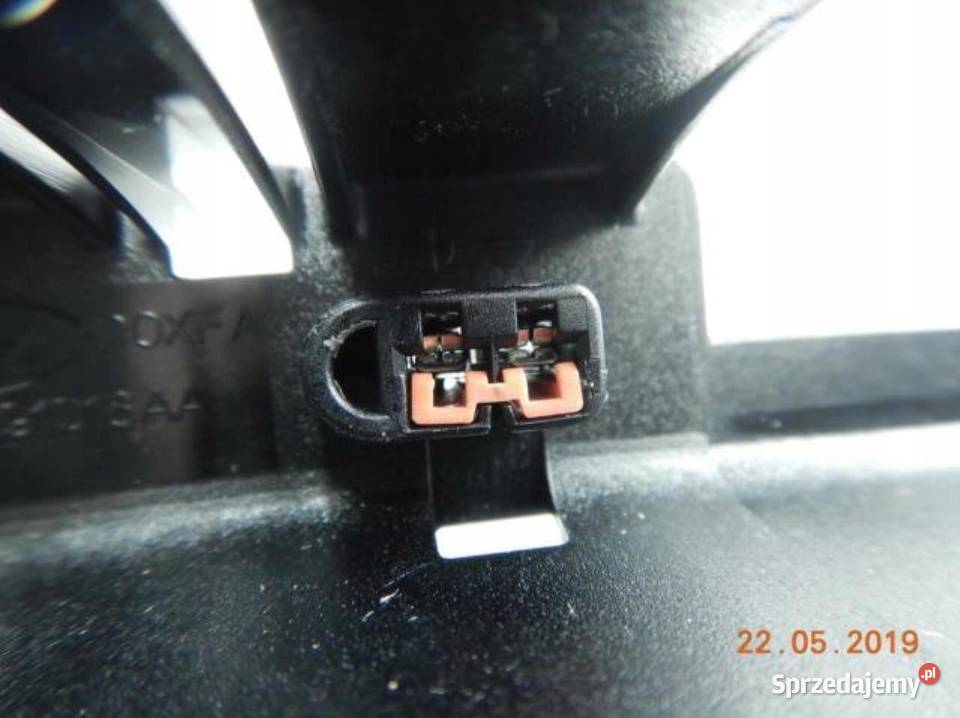 LAMPKA OŚWIETLENIE FORD MONDEO 9296 osobowe Oświetlenie kabiny sprzedam