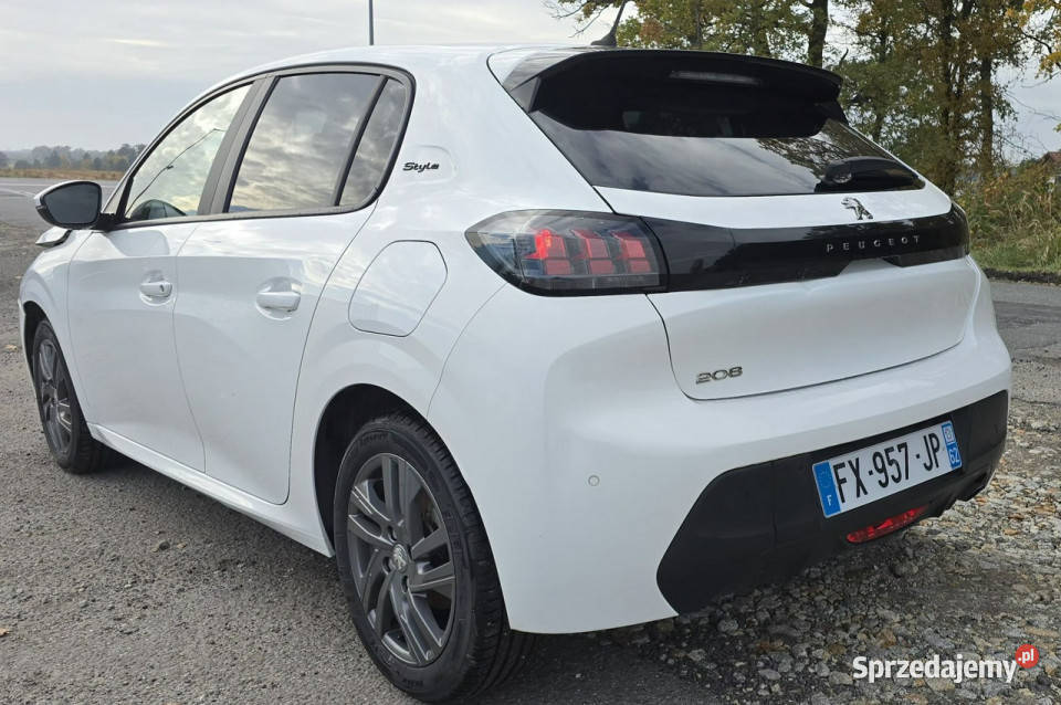 Peugeot 208 49000 II 2019 tuner TV Pleszew