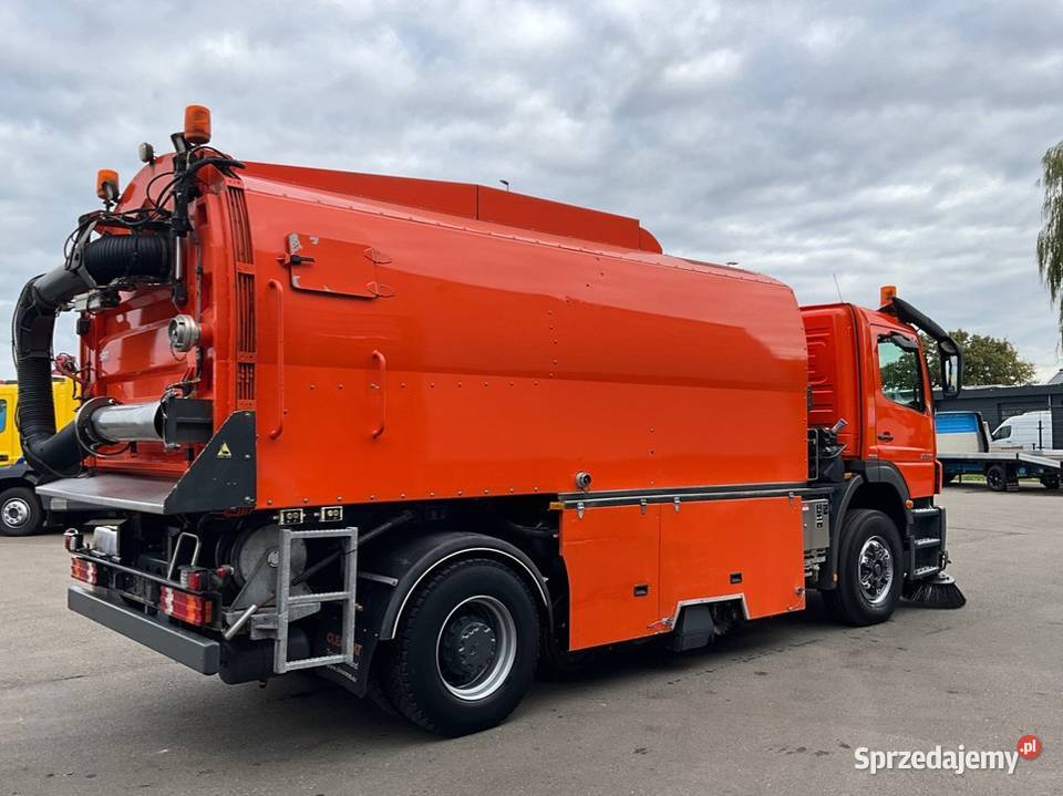 Zamiatarka Mercedes Axor EUR 5 tez w leasing Warszawa