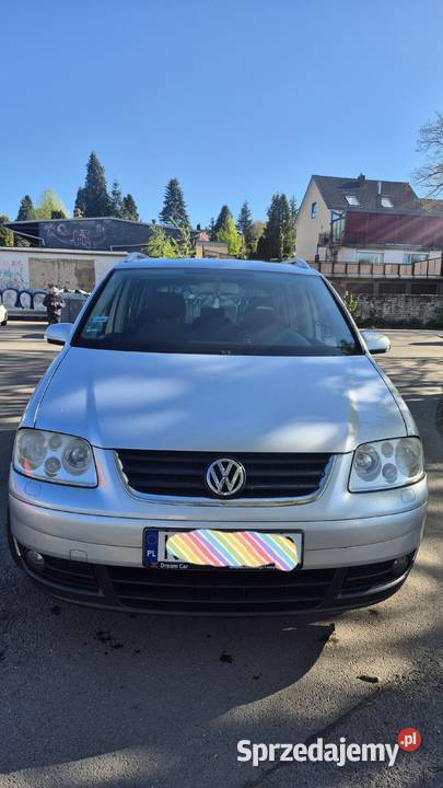 Volkswagen Touran 16Fsi 2005 Okazja wspomaganie kierownicy Kraków sprzedam