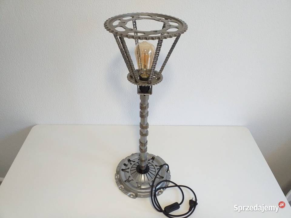 Lampa podłogowa Rękodzieło
