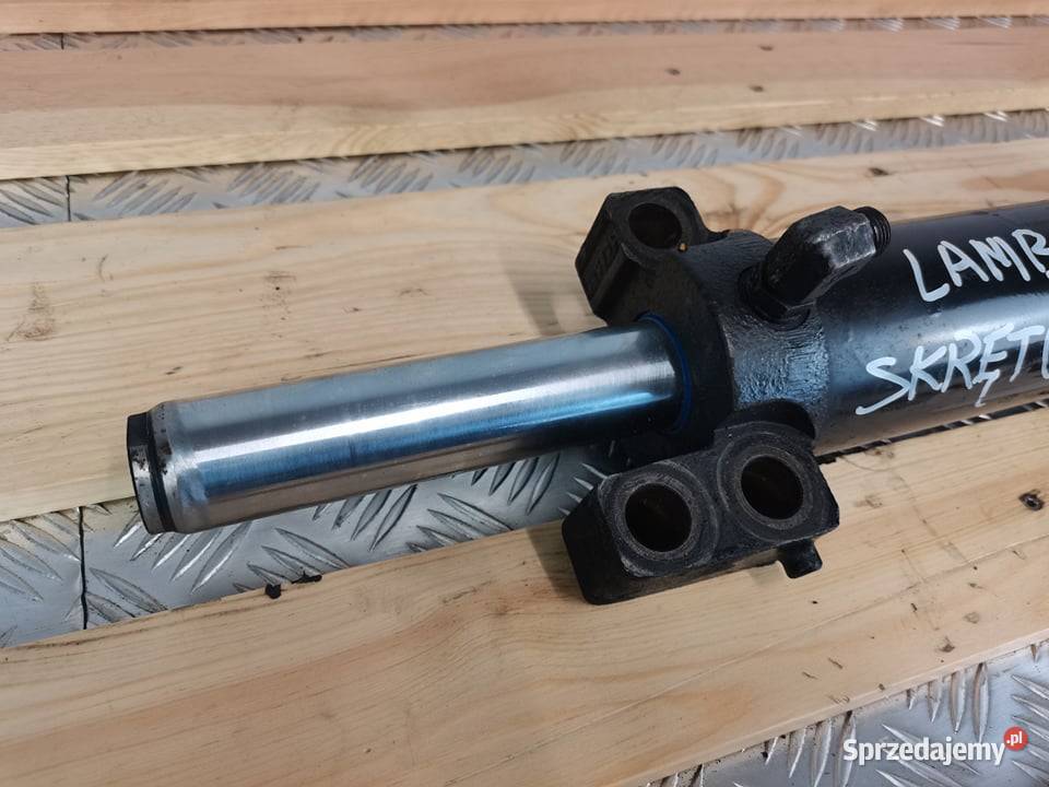 Lamborghini R6 Cylinder hydrauliczny skrętu Rolnictwo sprzedam
