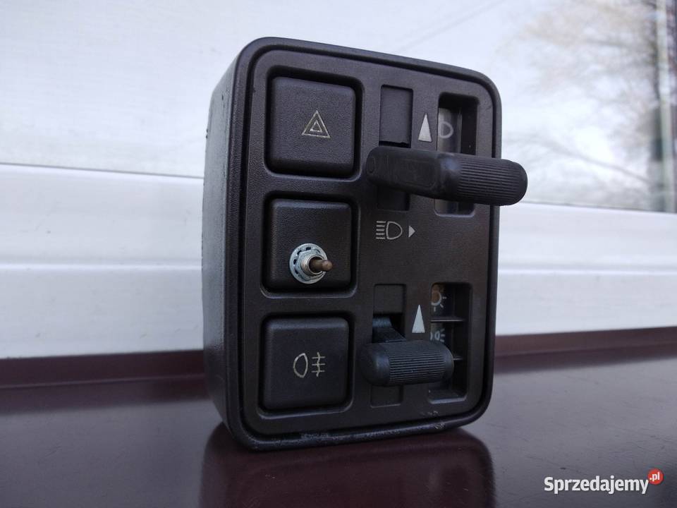 Fiat Uno I MK1 włącznik przełącznik panel Sieradz