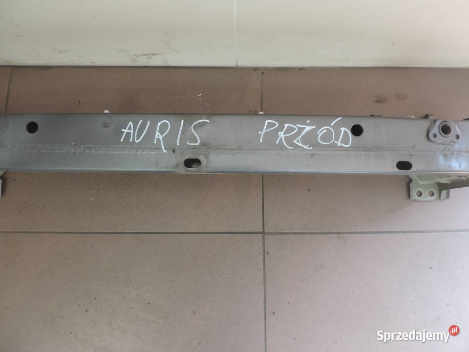 BELKA ZDERZAKA PRZÓD PRZEDNIA TOYOTA AURIS 1 E15 Rok produkcji 2009 Nowy Sącz