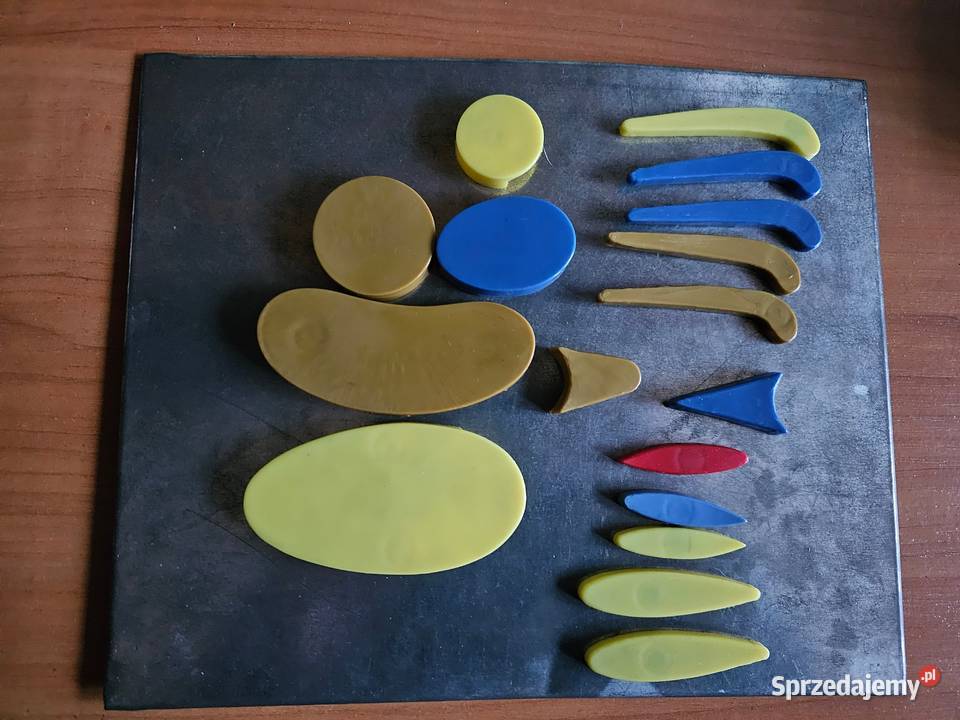 Zabawka plyta z klockami na magnesach PRL Oświęcim sprzedam