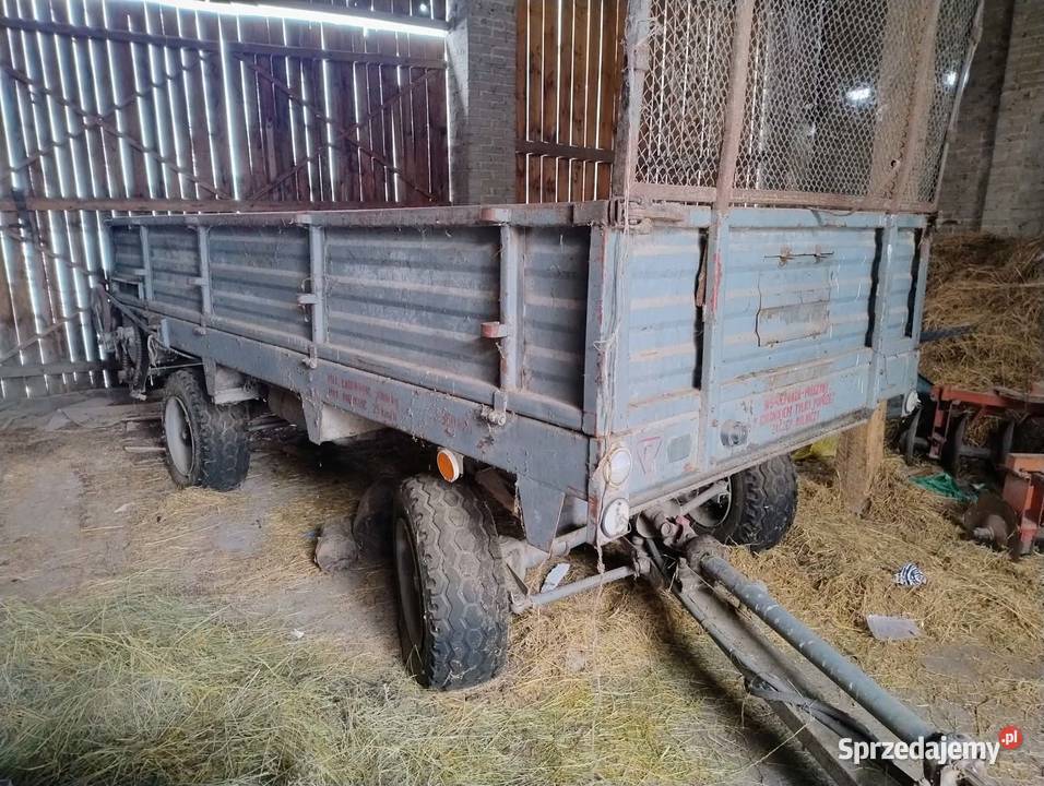 Rozrzutnik czarnabiałostocka dwuosiowy Krasew