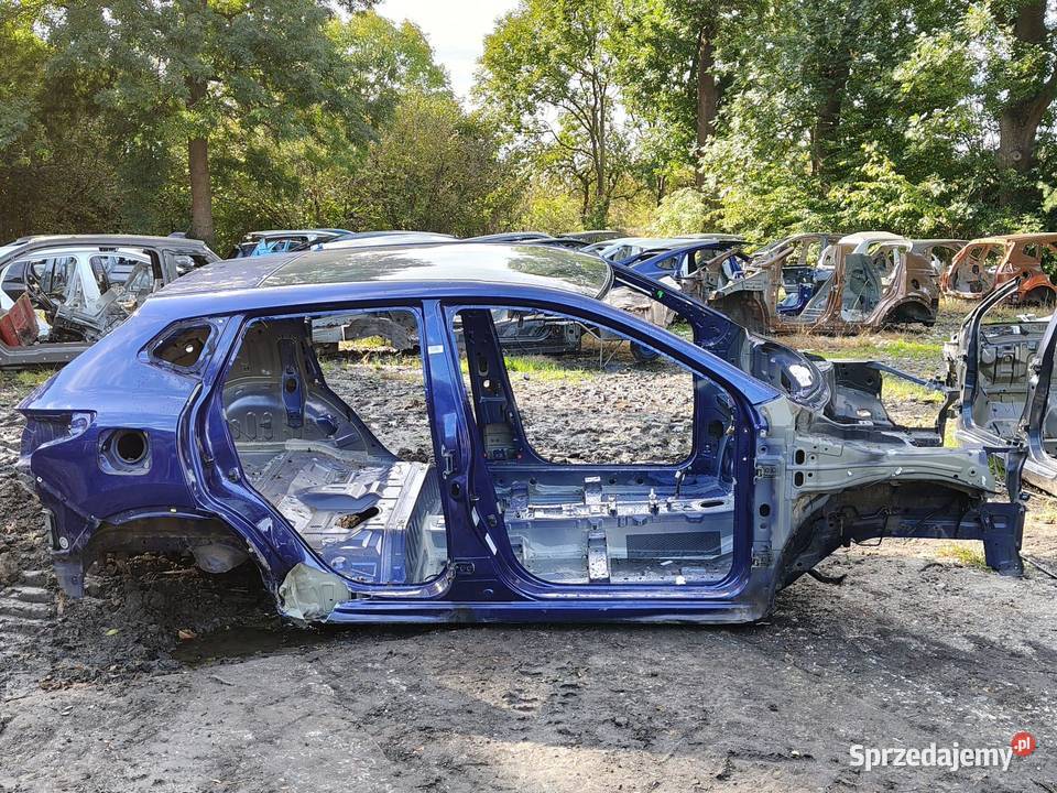 PRÓG SŁUPEK PRAWY BOK RBN G NISSAN QASHQAI J11