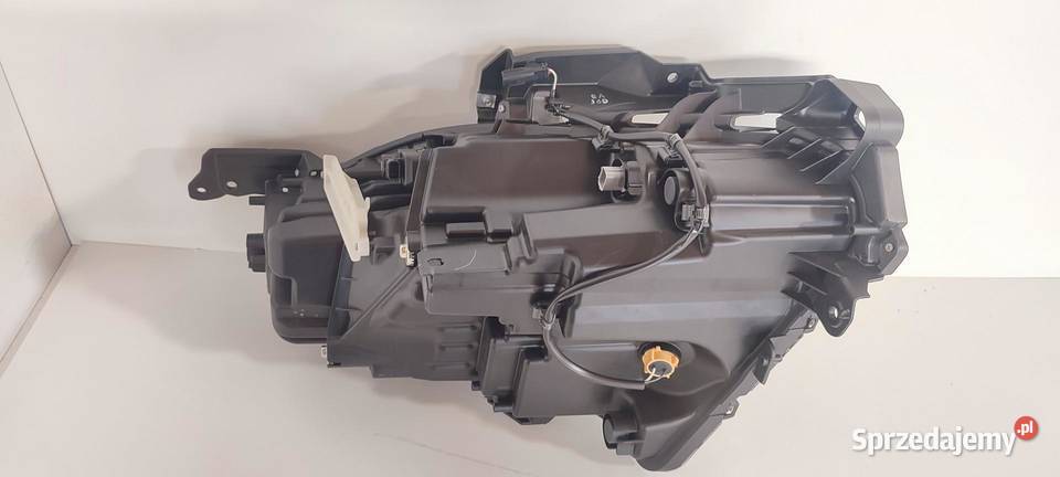 SUZUKI SWIFT MK9 LAMPA LEWY PRZÓD ANGLIK RHD Lampy przeciwmgielne