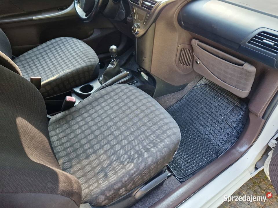 TOYOTA IQ tylo 75000 przebiegu Warszawa