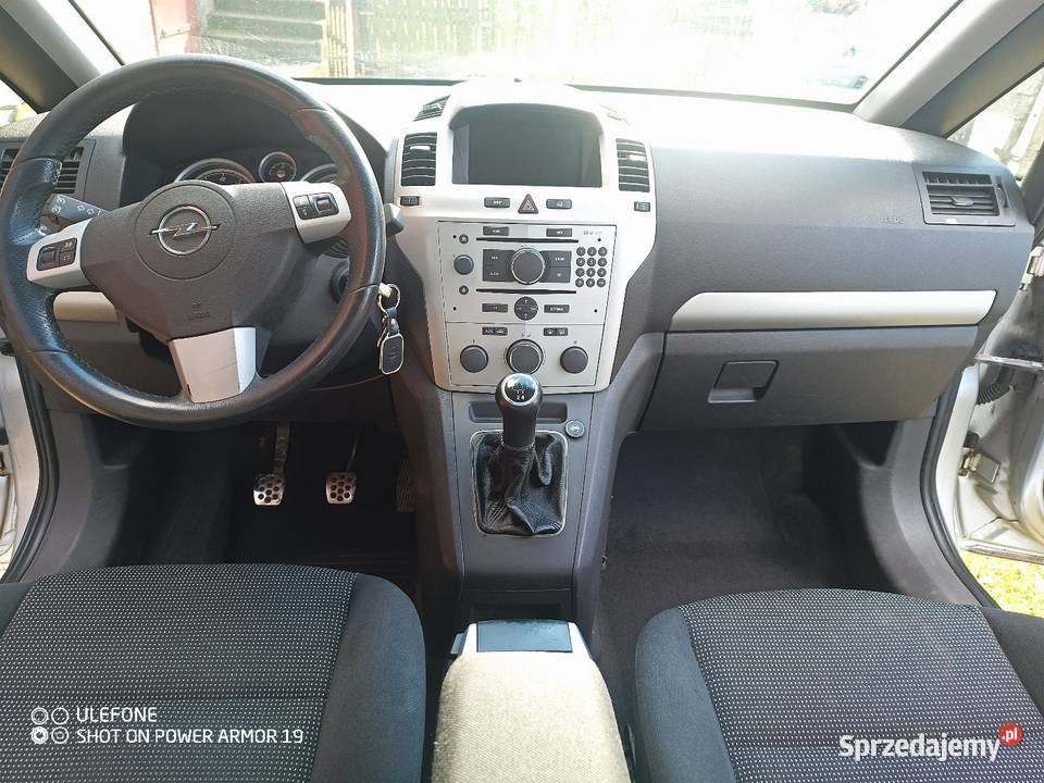 Opel Zafira OPC 18gaz 1800cm3 Zafira Poddębice