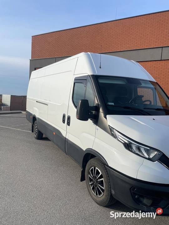 IVECO DAILY 35S16 23 156 L4H2 16m3 AUTOMAT klimatyzacja Łódź