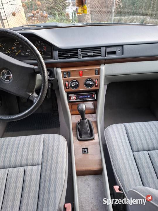 Mercedes W124 Brzozów