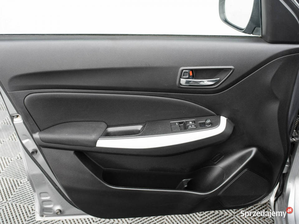 Suzuki Swift WD6529N12 SHVS Premium Plus Kcof elektryczne lusterka Pępowo