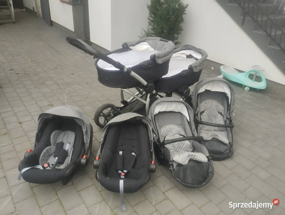 Sprzedam wózek dziecięcy bliźWózek dziecięcy sprzedam