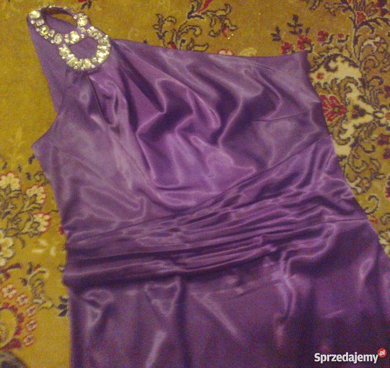 PRZEPIĘKNA SUKNIA WIECZOROWA Lipno sprzedam