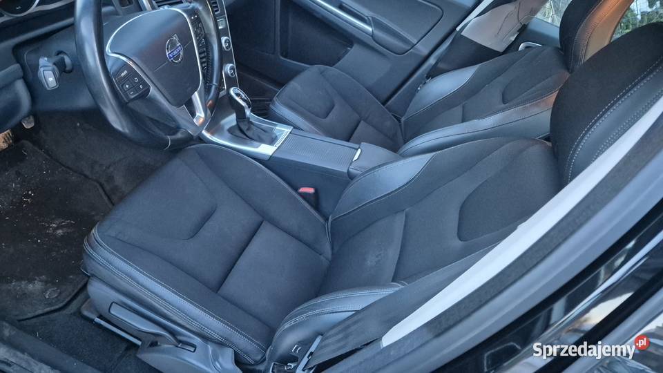 VOLVO XC60 20 181 ZAREJESTROWANY SERWISIE sprowadzony podkarpackie Rzeszów