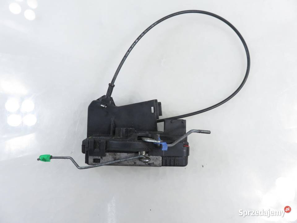 ZAMEK LEWY PRZEDNI RENAULT TRAFIC II 8200008260