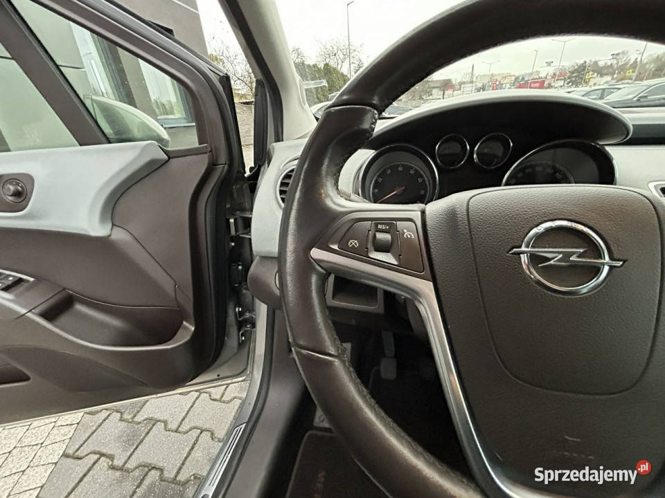 Opel Meriva podgrz fot kier tempomat