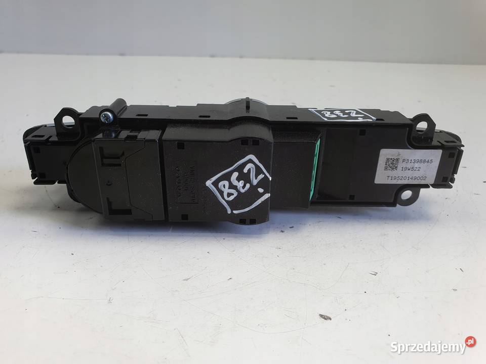 Volvo XC60 II PANEL STEROWANIA RADIEM RZEŁĄCZNIK Chełm