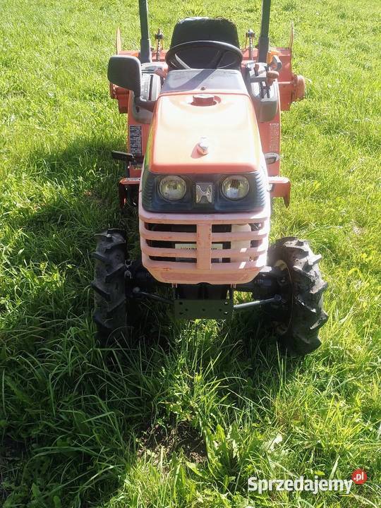 Traktorek mini ciągniczek Hitachi cx 130Kubota zachodniopomorskie Połczyn-Zdrój