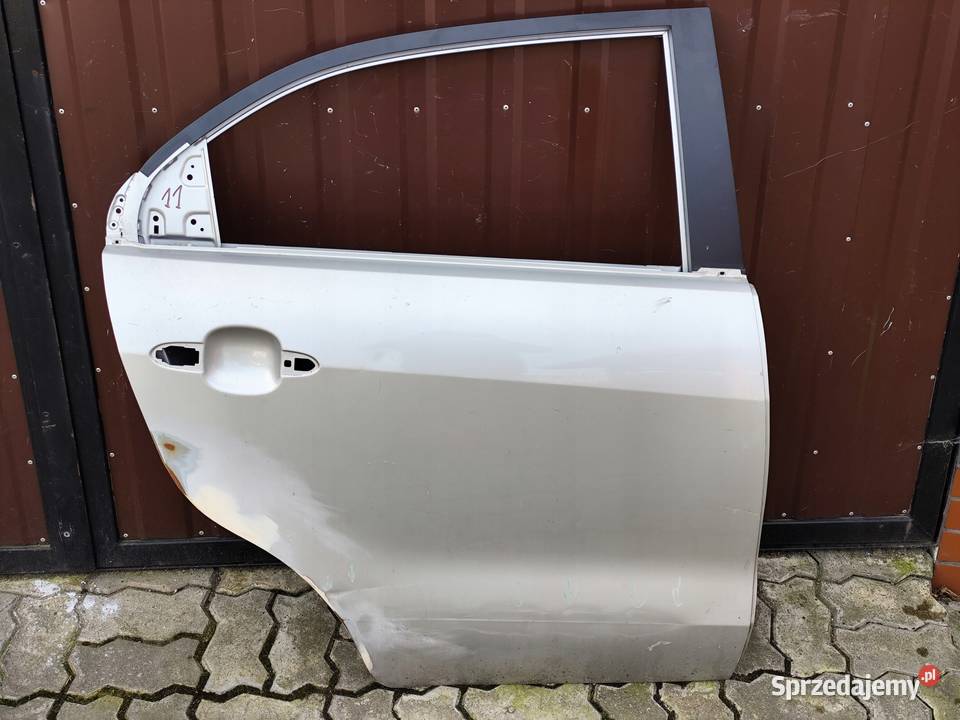 KIA RIO III 3 DRZWI TYLNE TYL PRAWE SREBRNE wielkopolskie Przemęt