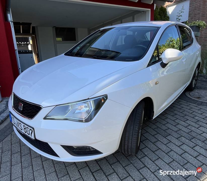 SEAT Ibiza 12 Benzyna 75 TV 062028 Hak opolskie Krapkowice