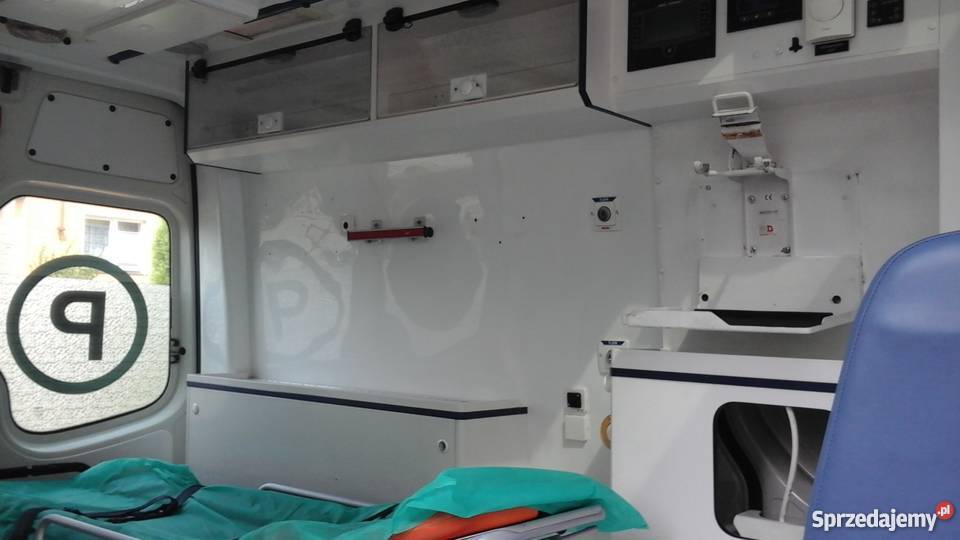 Ambulans karetka Volkswagen Crafter krajowy warmińsko-mazurskie