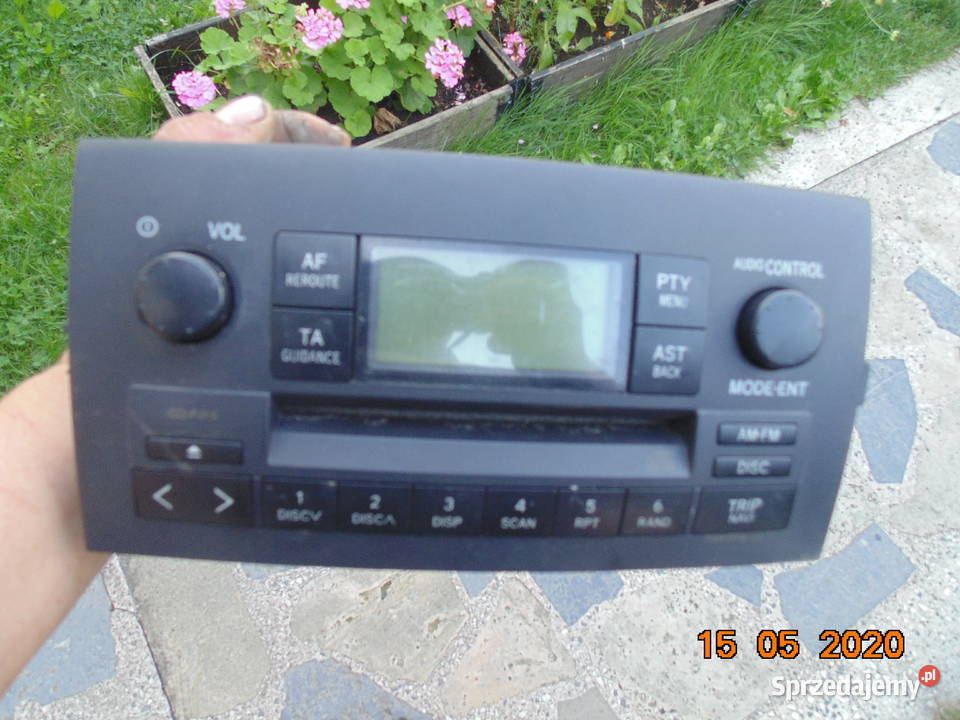Radio radioodbiornik Toyota Corolla Verso I 0104 Radioodtwarzacze Kraków