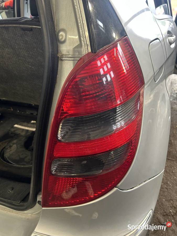 lampa tylna lampy tylne mercedes Aklasa W169 fl Bodzentyn sprzedam