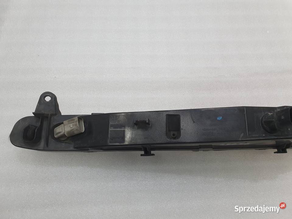 KIERUNKOWSKAZ PRAWY PRZÓD AUDI Q7 4L 4l0953042 osobowe