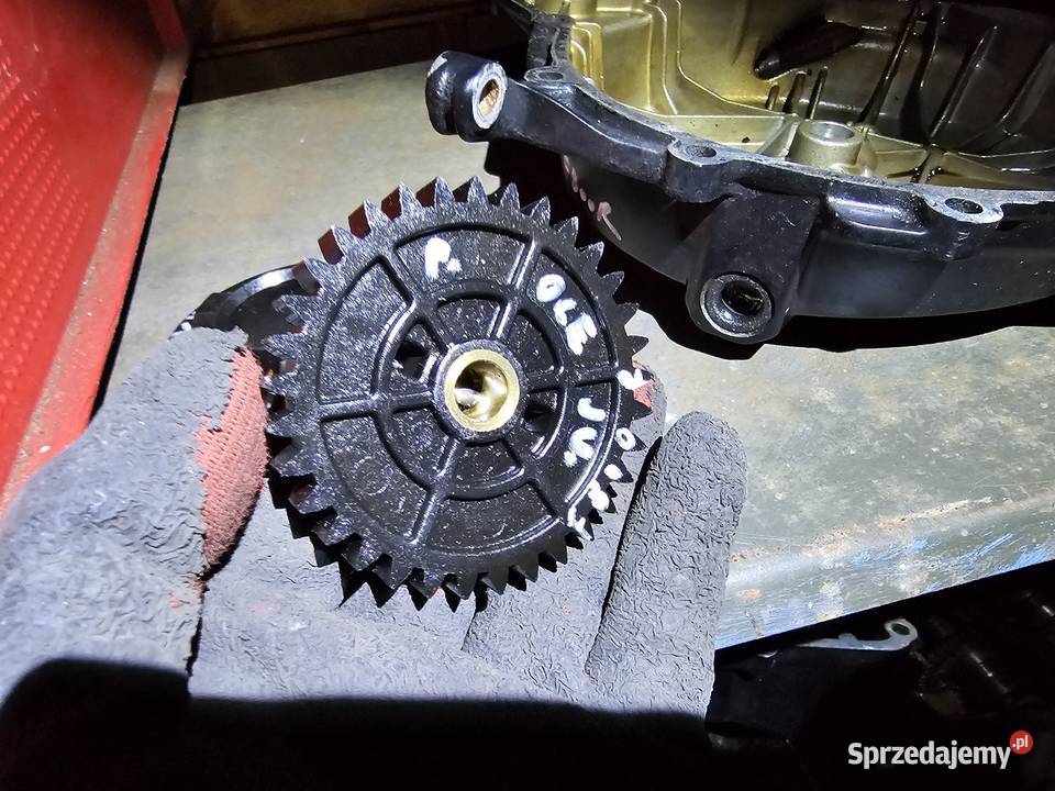 BMW f800r zębatka tryb pompy oleju plastikowa f sprzedam