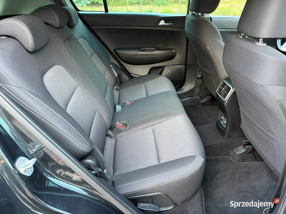 Kia Sportage 16 benzyna Kamera Podgrzewane czarny mazowieckie Lipówki sprzedam