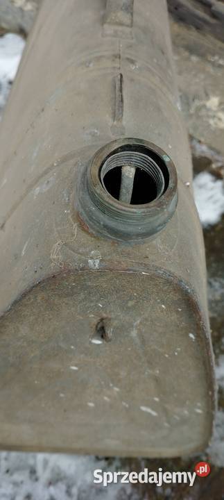 Kanister Wehrmachtu loftt uszkodzony Jarosław