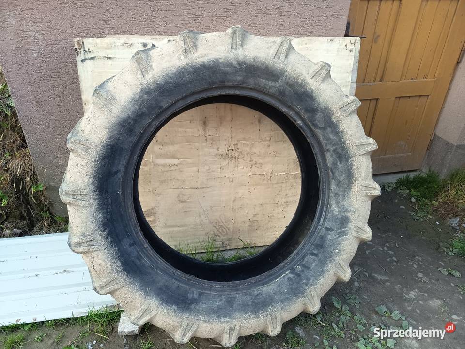 Opona ursus C330 124 28 Konieczkowa