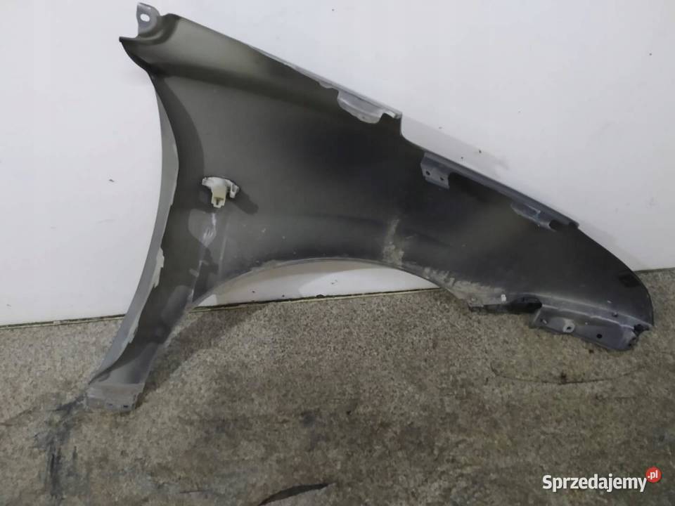 BŁOTNIK LEWY PRZÓD SZARY Suzuki Baleno II