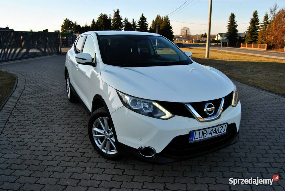 Nissan Qashqai Zarejestrowany Kamera NAVI Niski ABS
