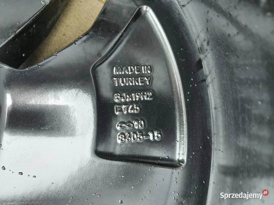 VW ID4 11A 2024r Koło alufelga 8Jx19 R19