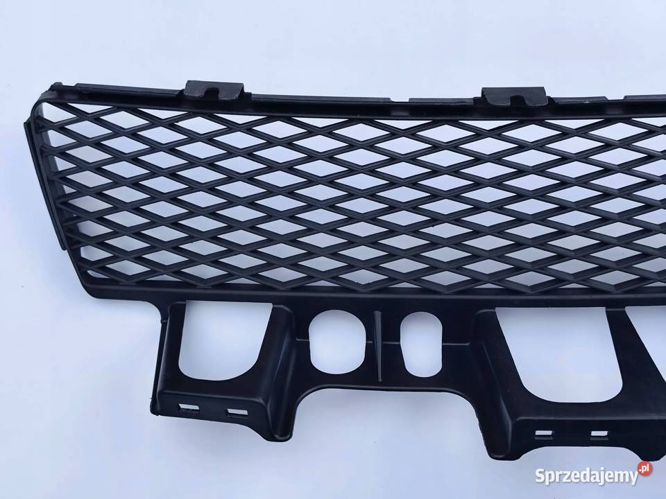 Toyota Celica T230 KRATKA ZDERZAKA ATRAPA GRILL osobowe Przemęt