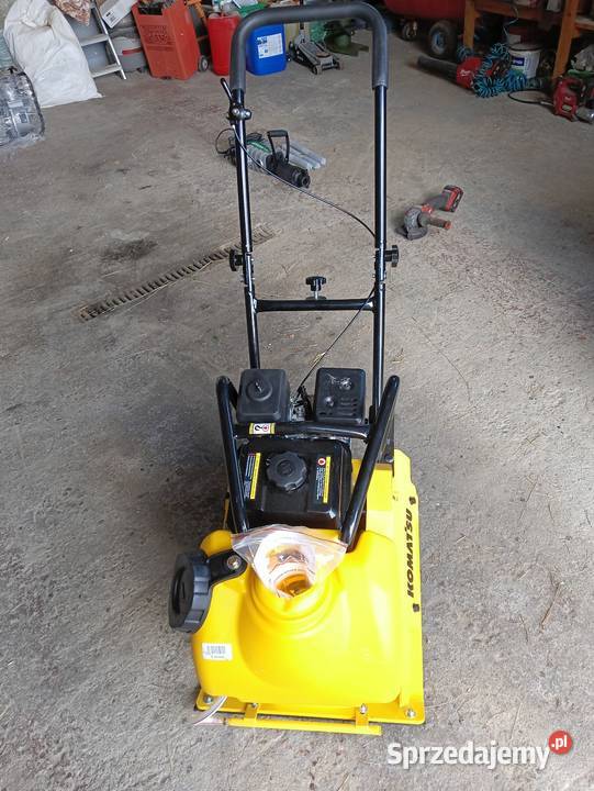 sprzedam zagęszczarkę KOMATSU Nowa Pozostałe Męcina