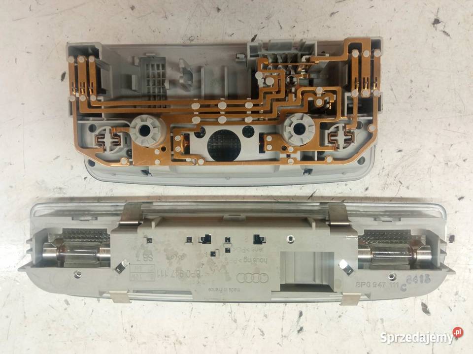 LAMPKA PODSUFITKI KOMPLET Skoda Rapid I 20122019