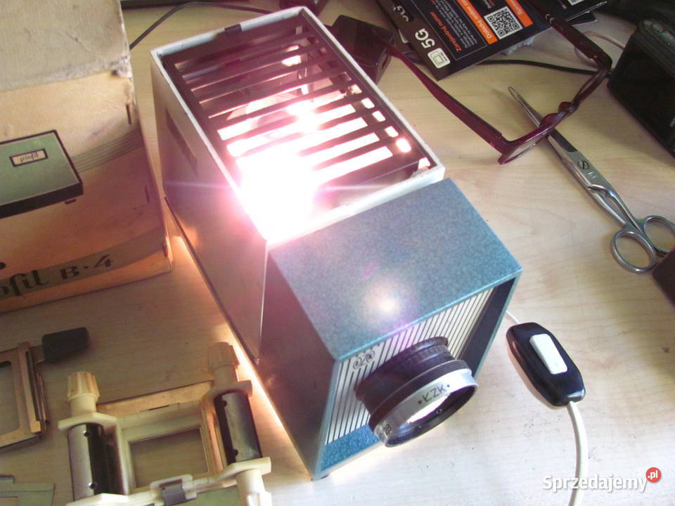 Rzutnik do bajek przeźroczy slajdów projektor Łódź