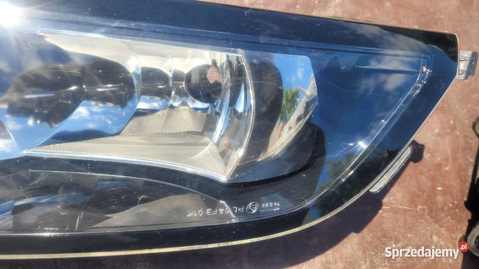 SKODA FABIA III 14 HALOGEN PRAWY 6V0941700A 923 Ruda Śląska sprzedam