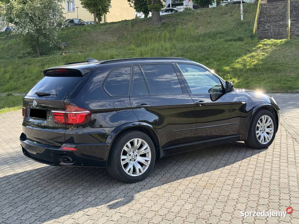 BMW X5 xDrive 50I M pakiet 2012r faktura Vat 23 Miastko sprzedam